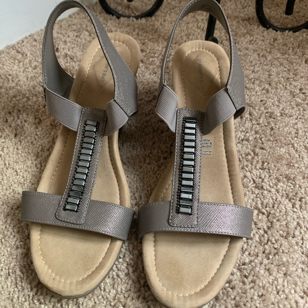 ST JOHN’S BAY Wedges Size 10